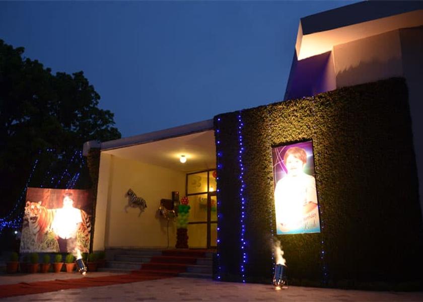 Uttarakhand Rudrapur Hotel Exterior